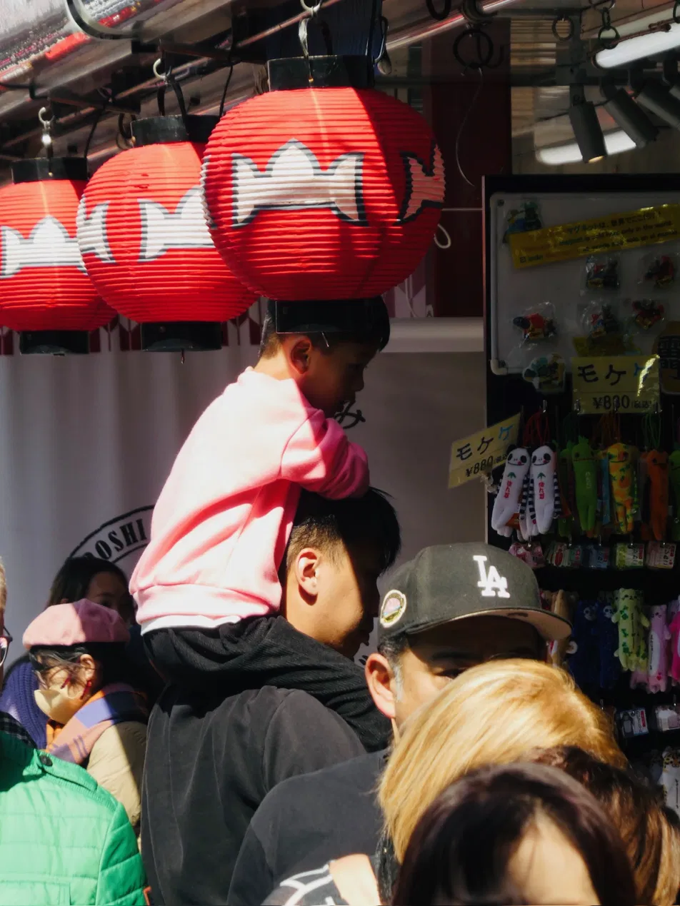 Child in market